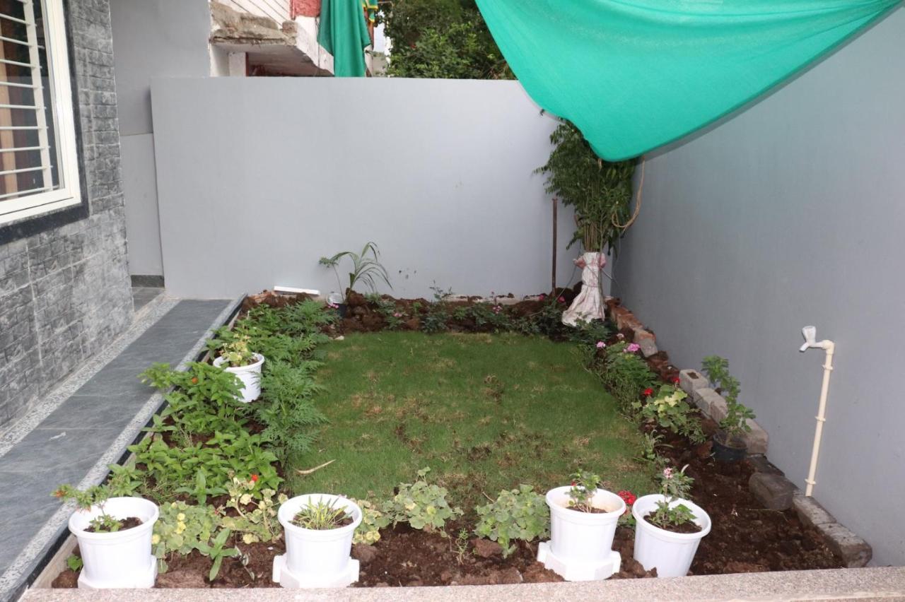 Aashiyana Home Stay Bhopal Ngoại thất bức ảnh